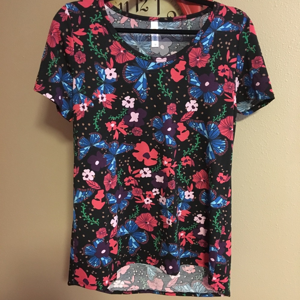 LuLaRoe Classic Tee
